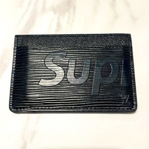 Louis Vuitton Supreme wallet